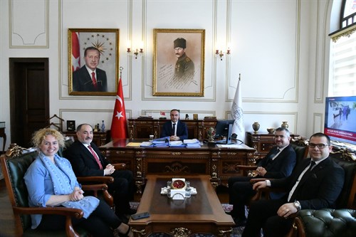 Çerkezköy İrmet Hastanesi Yönetim Kurulu Başkanı Vali Soytürk’ü Ziyaret Etti