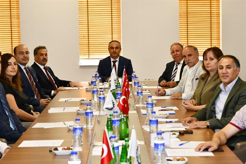 Vali Soytürk Velimeşe OSB Mütevelli Heyet Toplantısı’na Katıldı